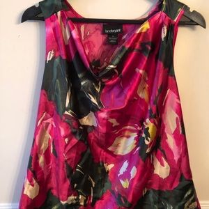 Sale 🧨 
Lane Bryant satin floral draped neck top.